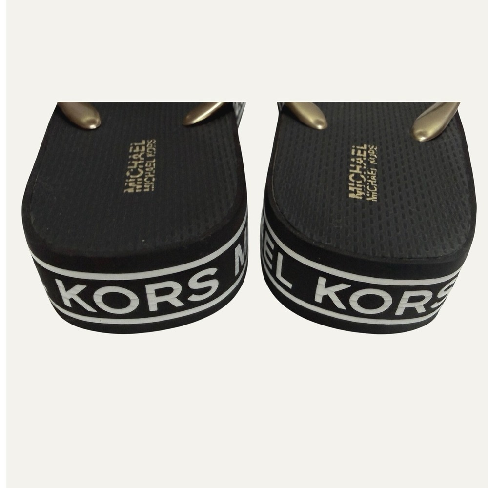 Michael Kors Women Black Gold Logo Platform Flip Flop Sandals MK Medallion 6/6.5 - Picture 5 of 7
